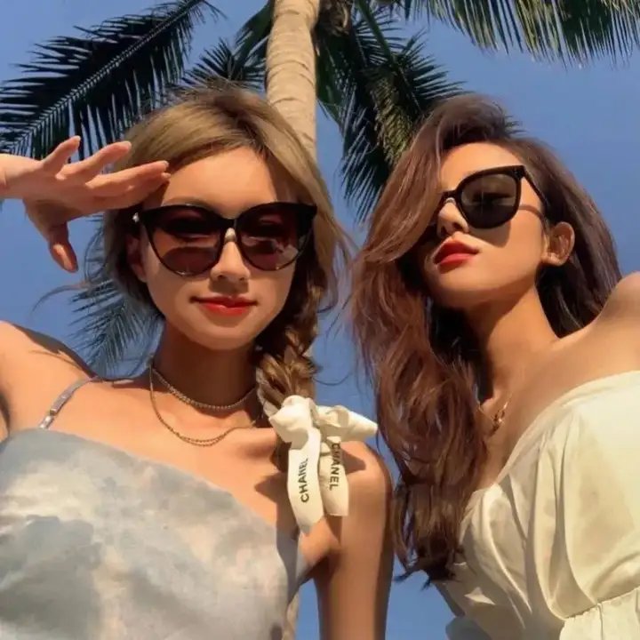 我与妈妈的黄色脚踏车